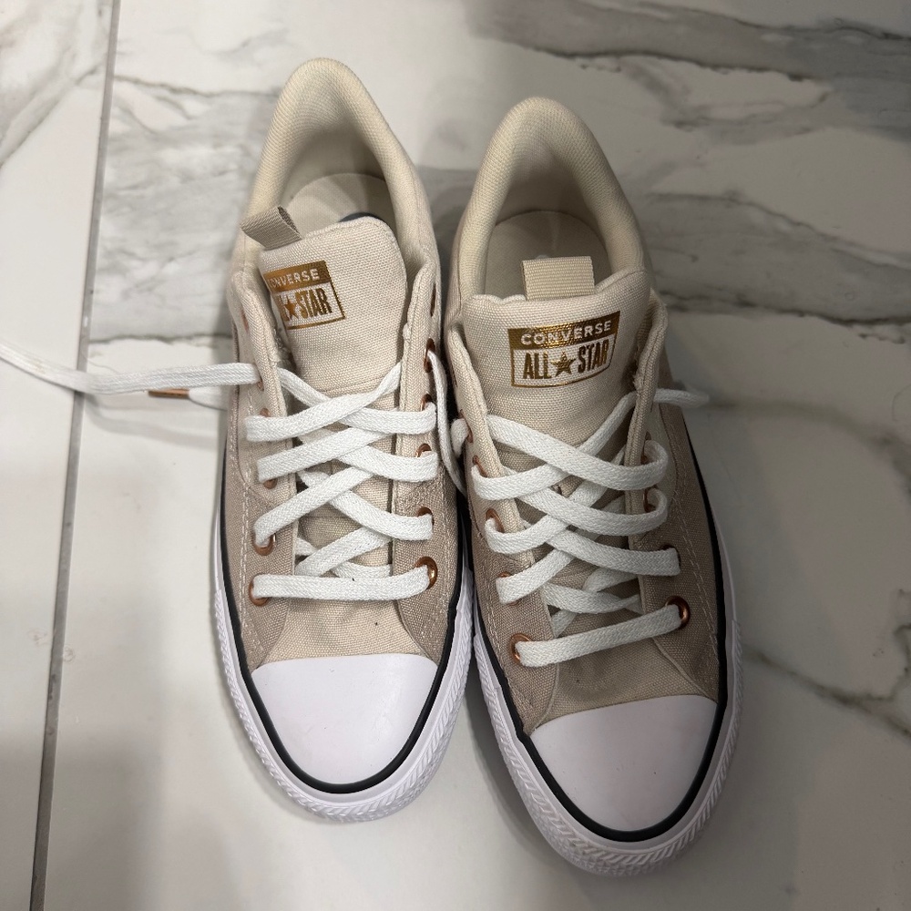Converse